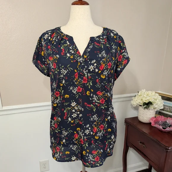 2/$10 Papermoon Reece Mixed Media Blouse - Picture 2 of 7